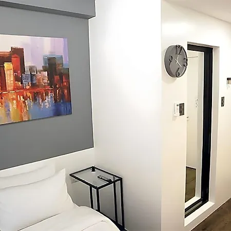 Mystay Hotel Bgc North