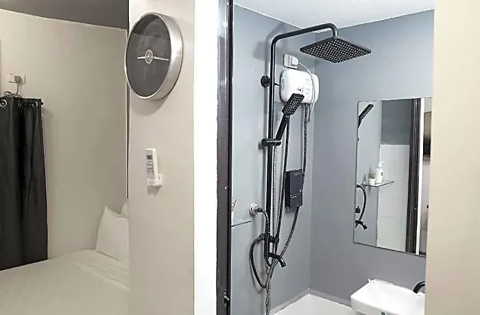 Mystay Bgc North 호텔 3*